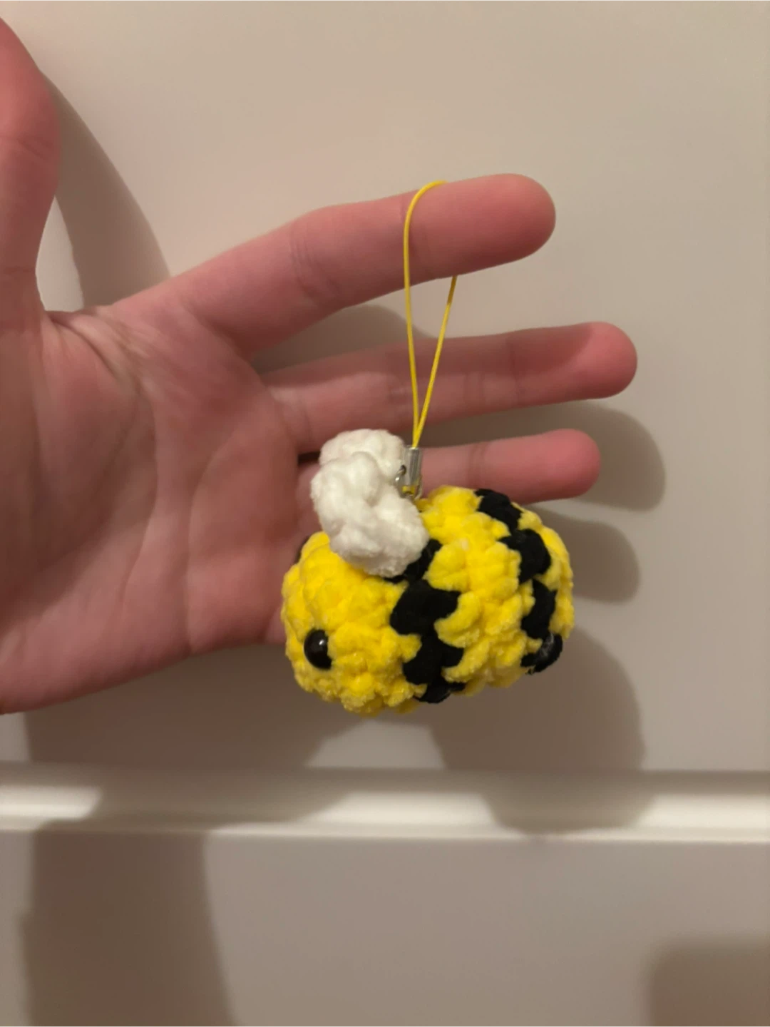 Crocheted Bee Keychain - photo 2