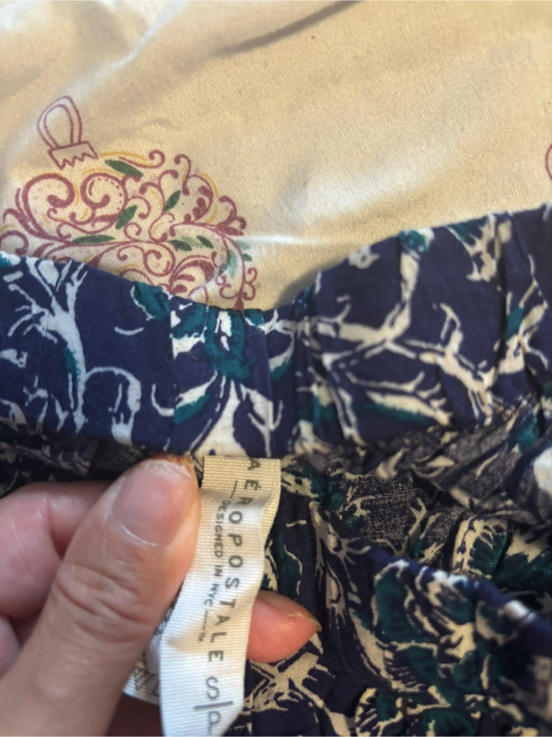 Aeropostale Floral Skirt - Size S - photo 2