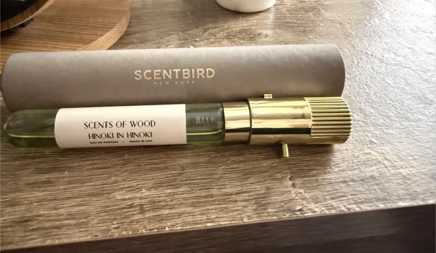 Scentbird Scents of Wood Hinoki in Hinoki
