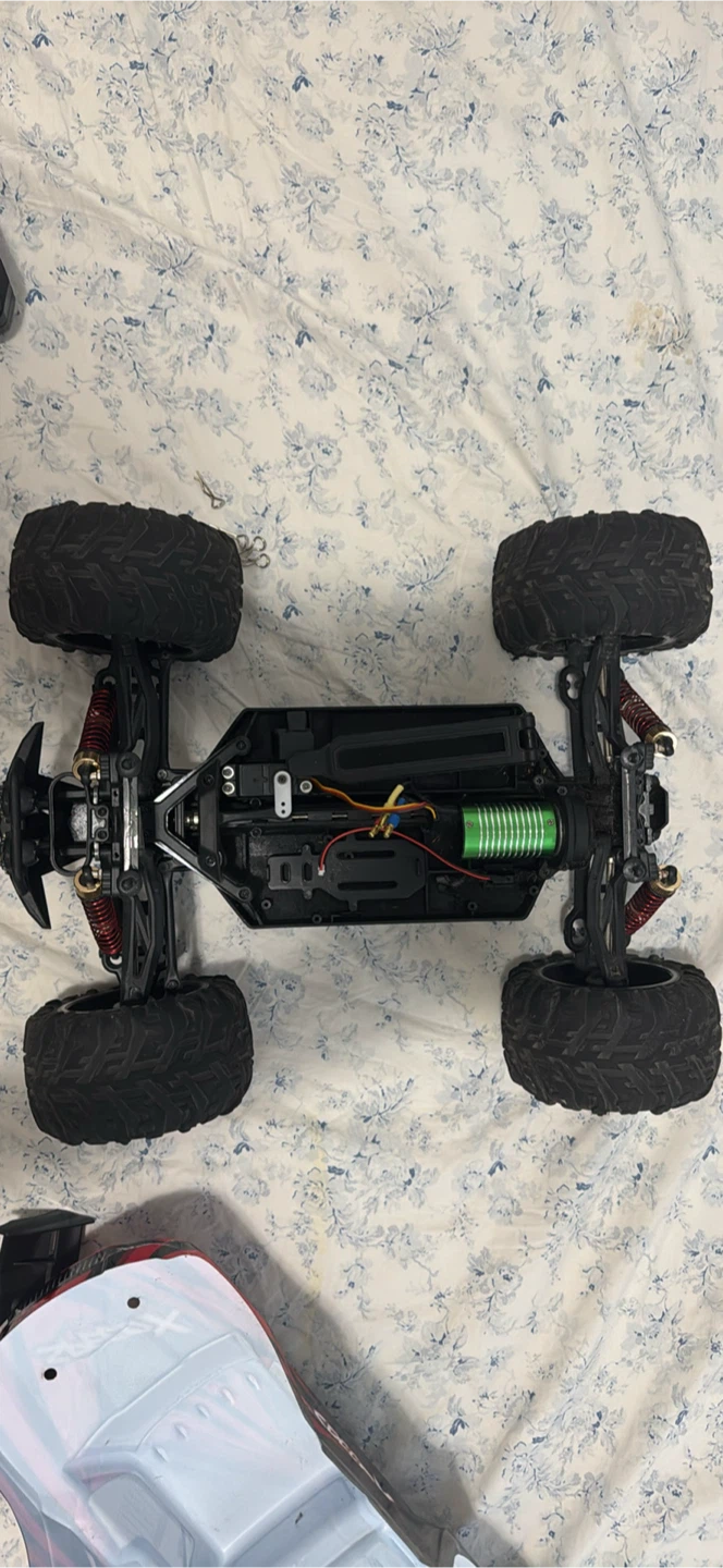 Flyhal basher RC - photo 2