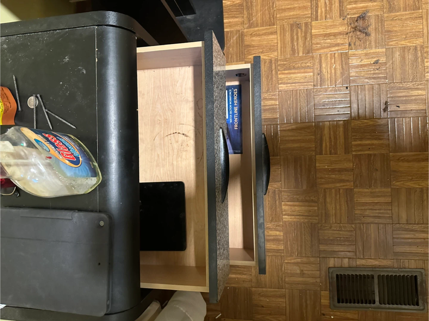 Used Bedroom Set - Dressers & Nightstand - photo 4