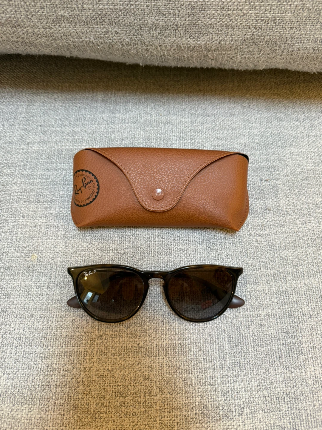 Ray-Ban Sunglasses with Case
