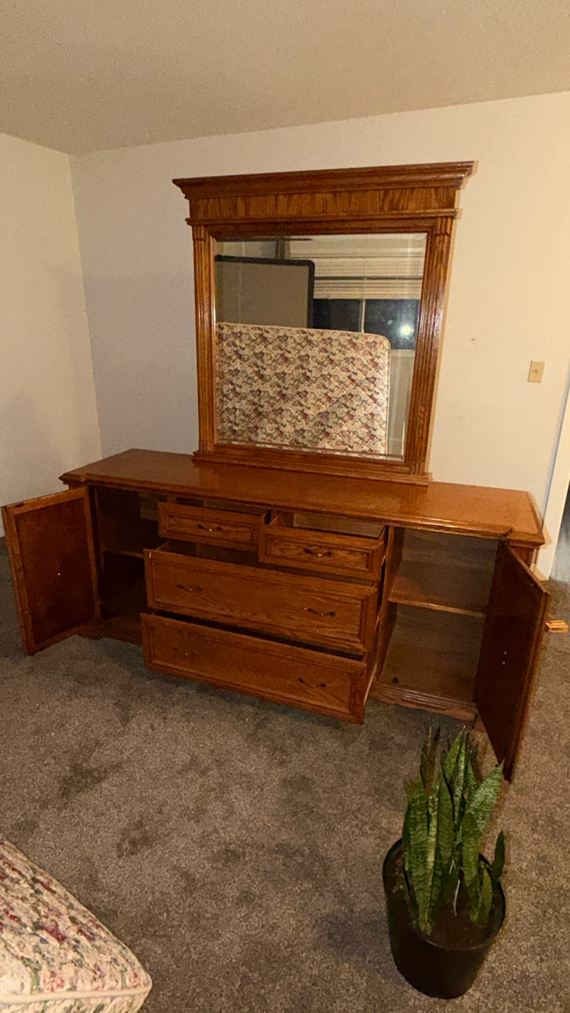 Wood Dresser with Mirror - photo 5