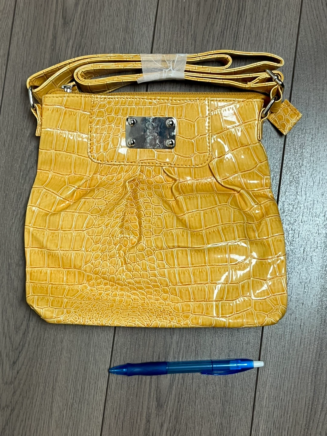 Yellow Croc-Embossed Crossbody Bag - photo 2
