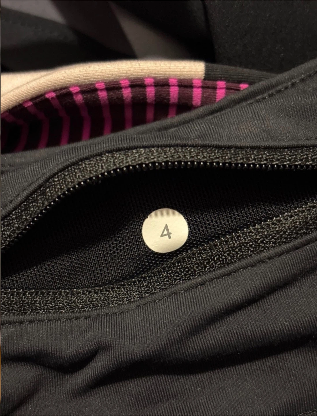 Lululemon Running Shorts sz4 XS - photo 4