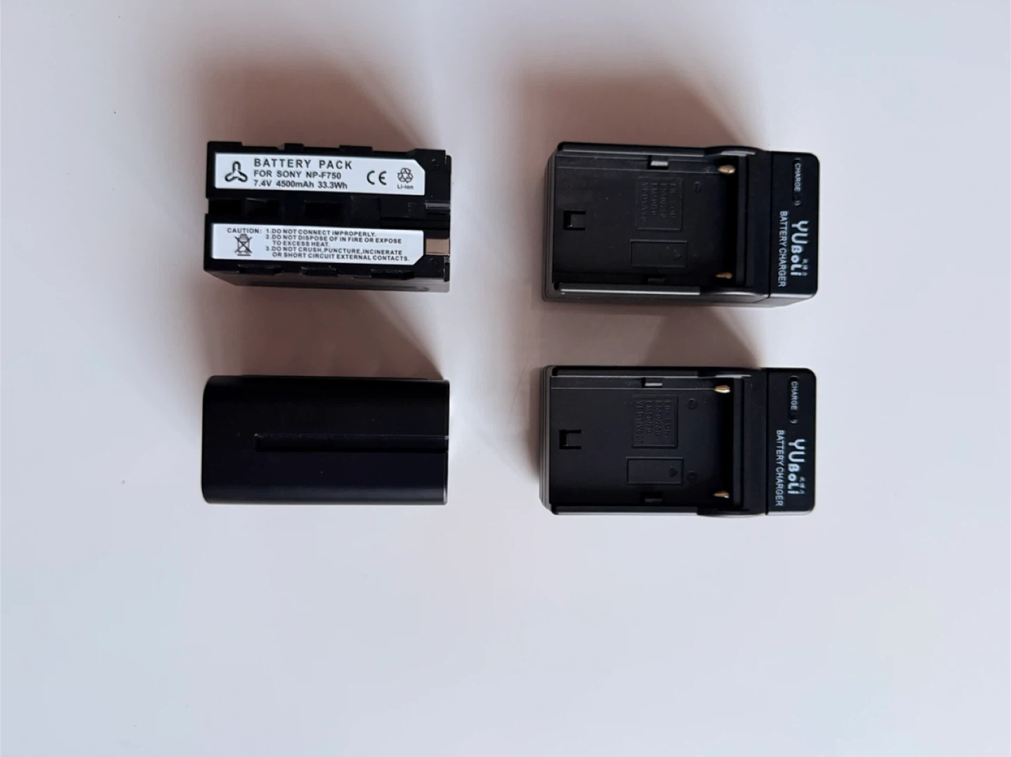 Sony NP-F750 Battery Pack & Charger - photo 3