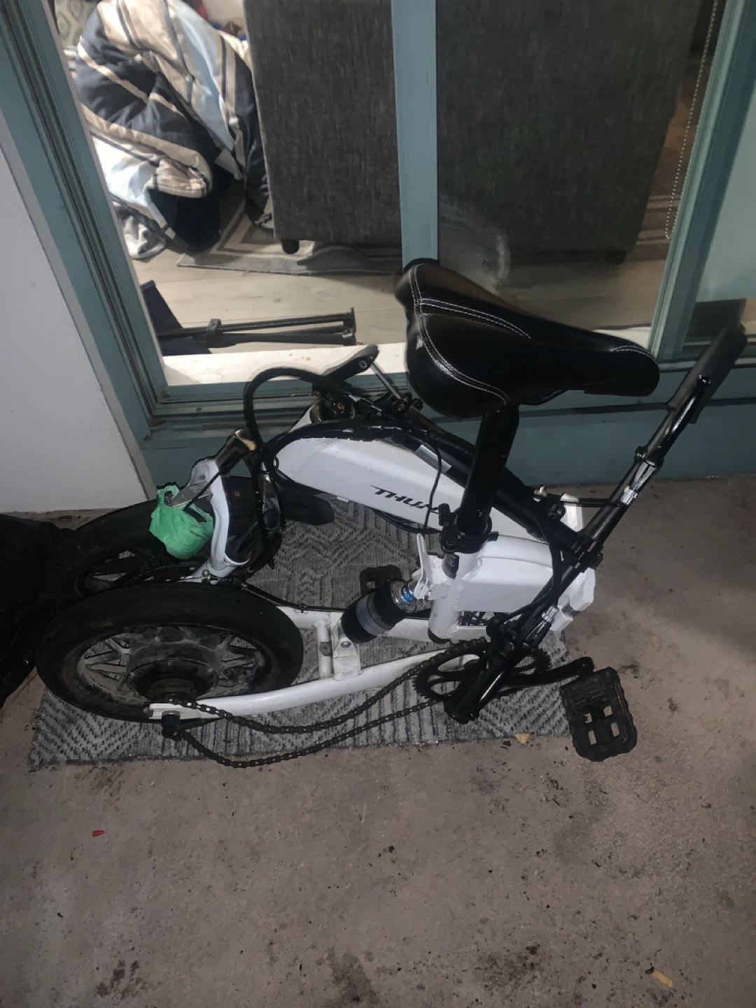 Thunder Folding Electric Bike - White - photo 5
