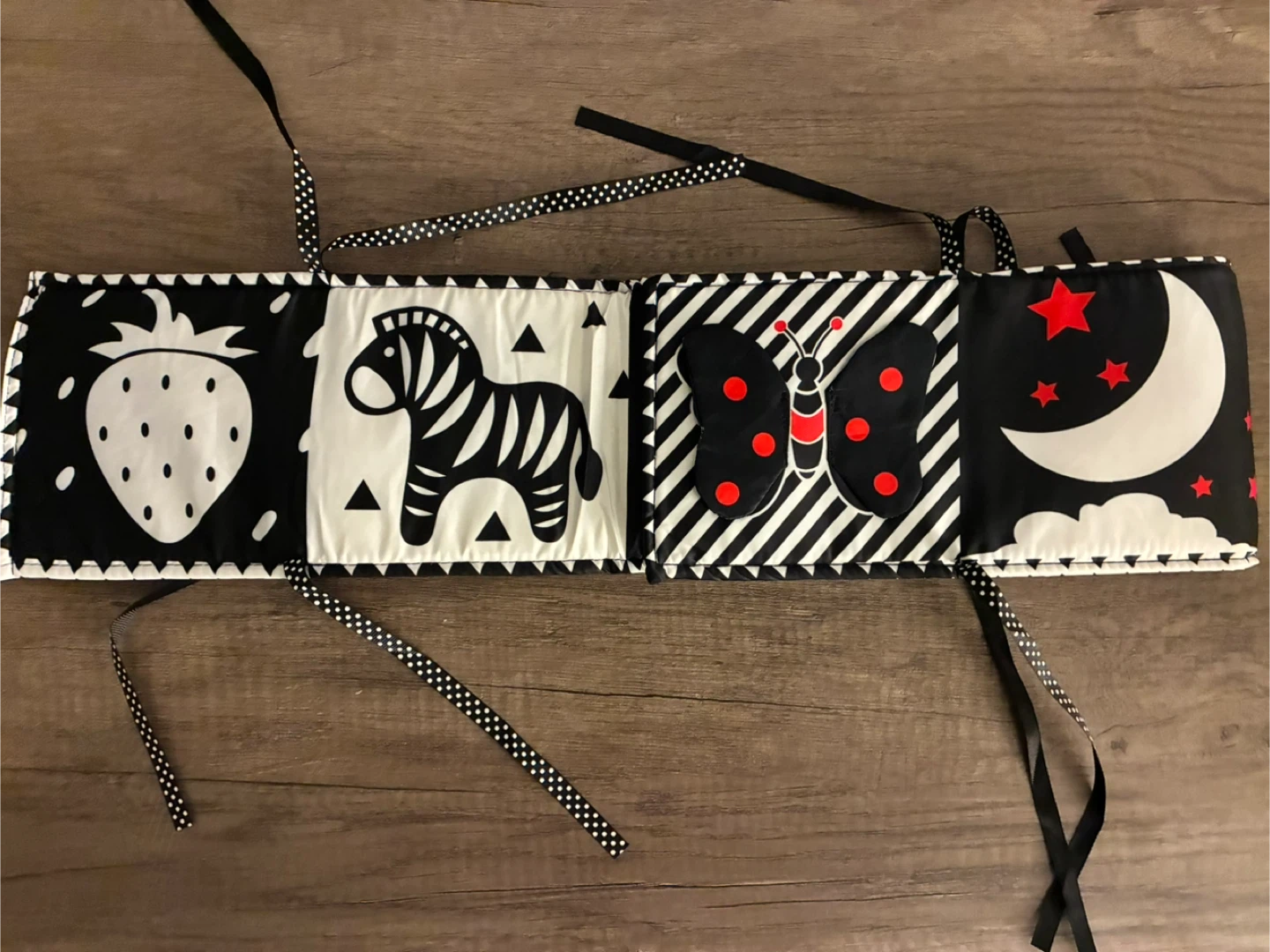 Black & White Baby Cloth Book - photo 2
