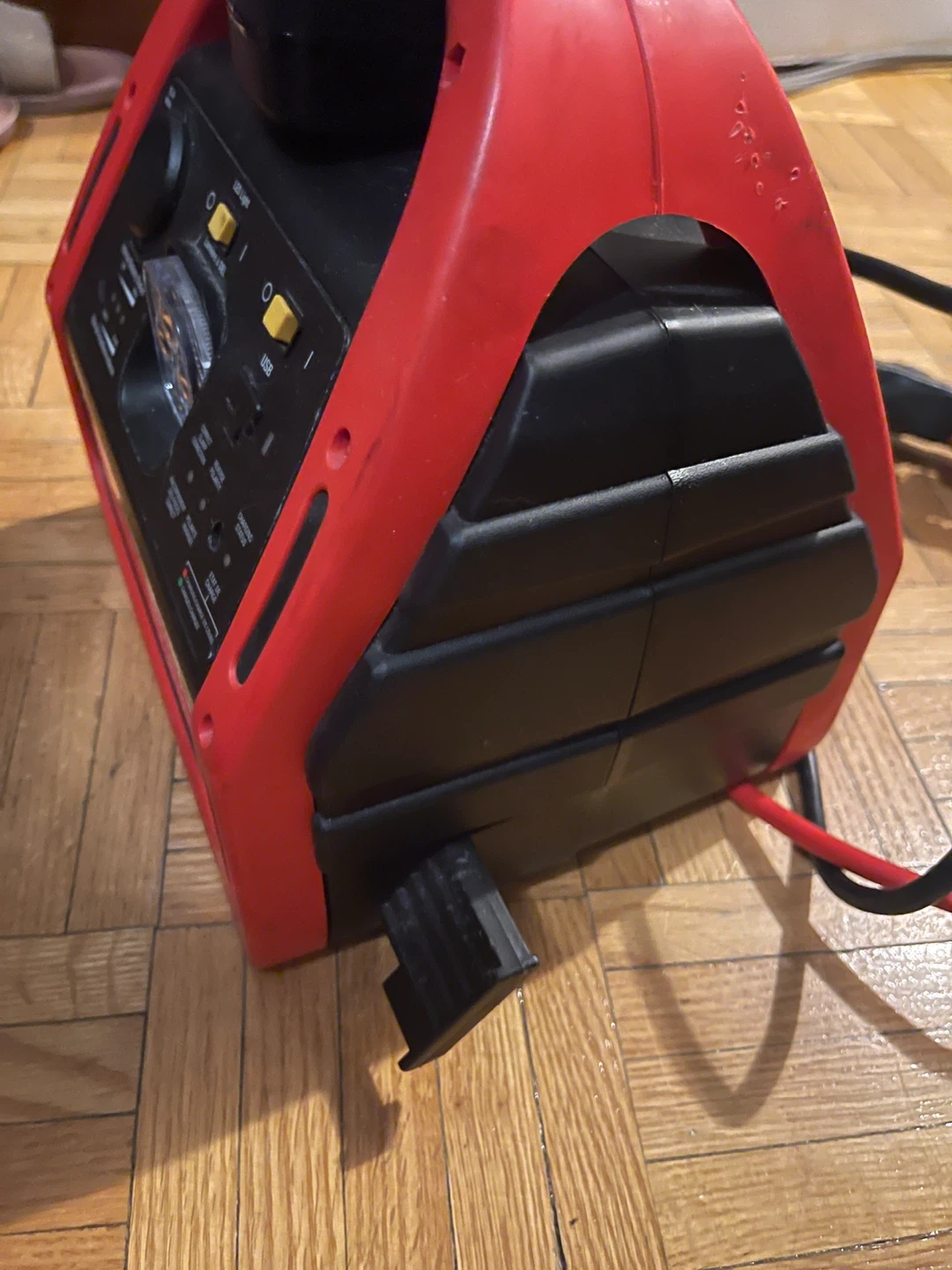 MotoMaster Battery Booster Pack - photo 2