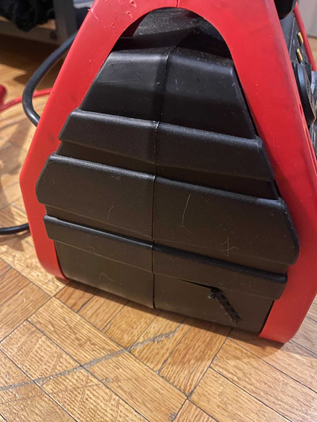 MotoMaster Battery Booster Pack - photo 3
