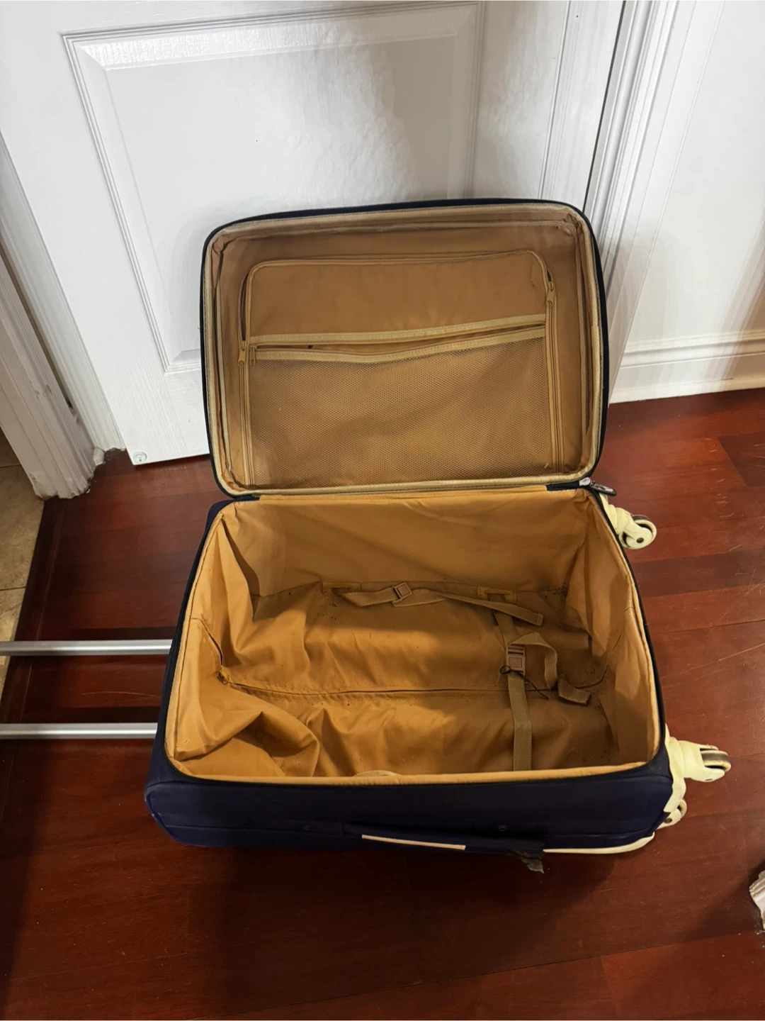 DANJIESI Blue Rolling Suitcase (medium) - photo 4