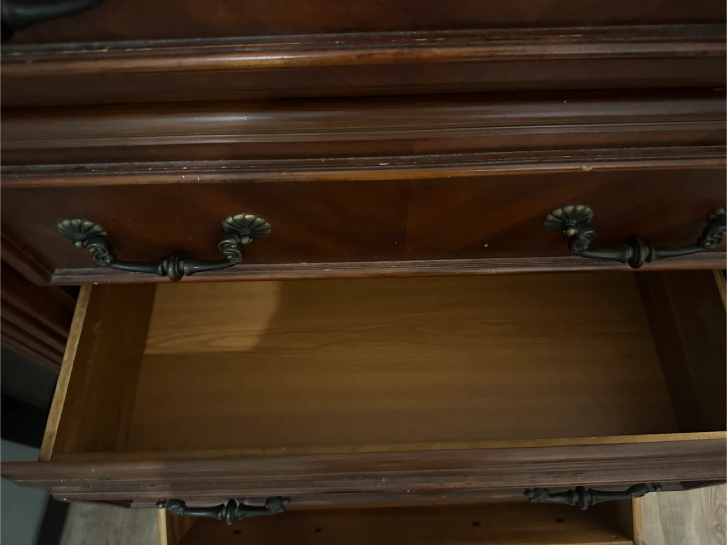 Antique Wooden Dresser - photo 3
