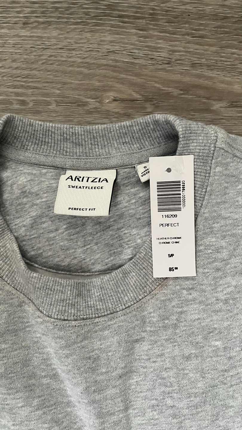 Aritzia Sweatfleece Perfect Fit Crewneck - S - photo 2