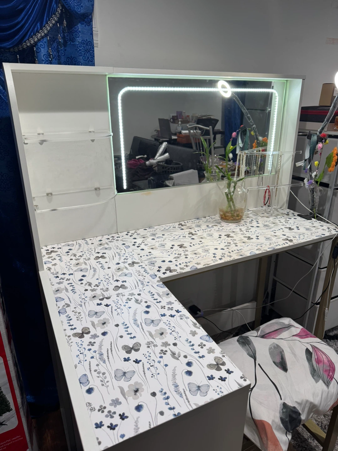 Vanity Desk with Lighted Mirror & Chair