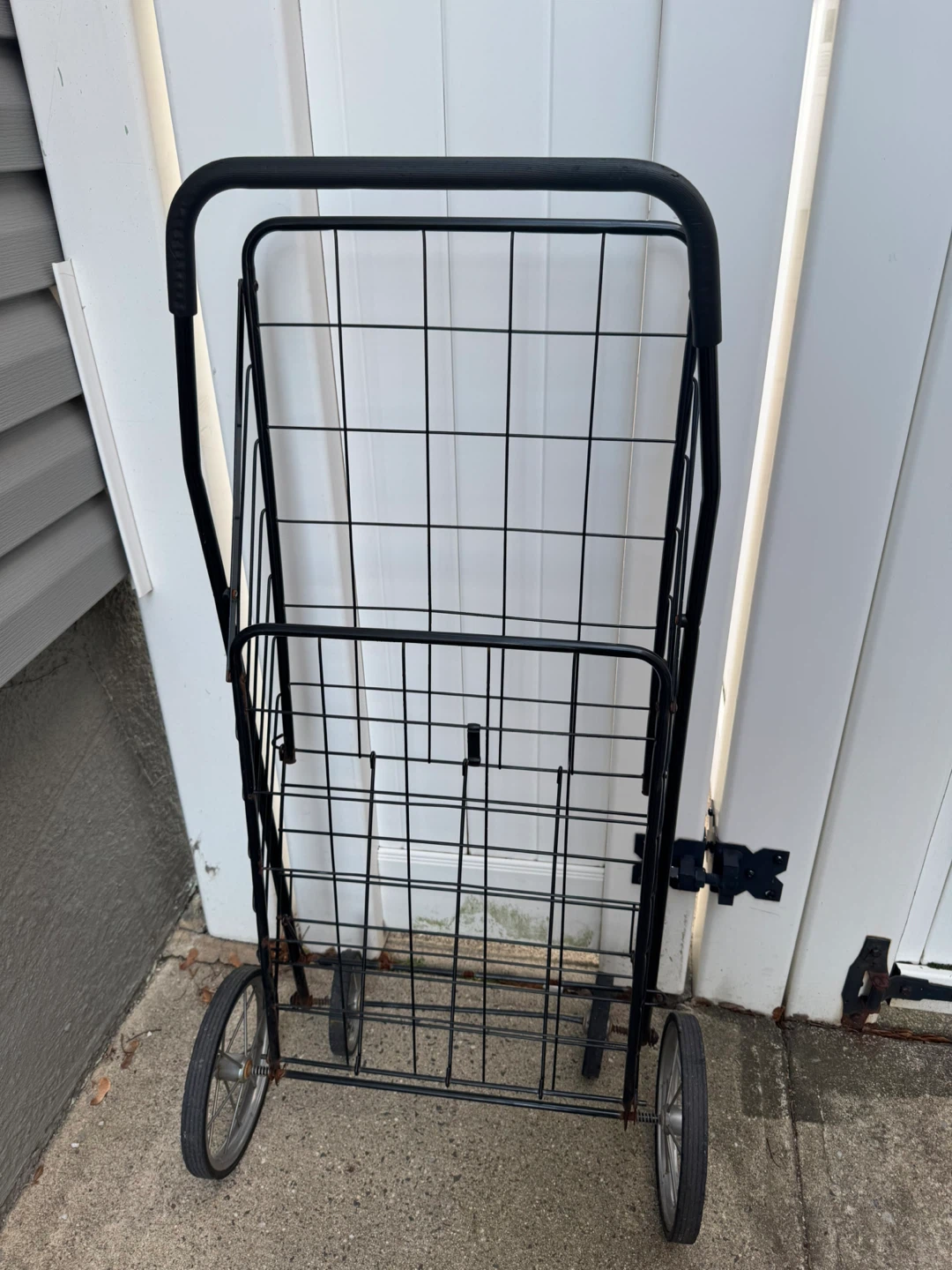 Black Folding Shopping Cart