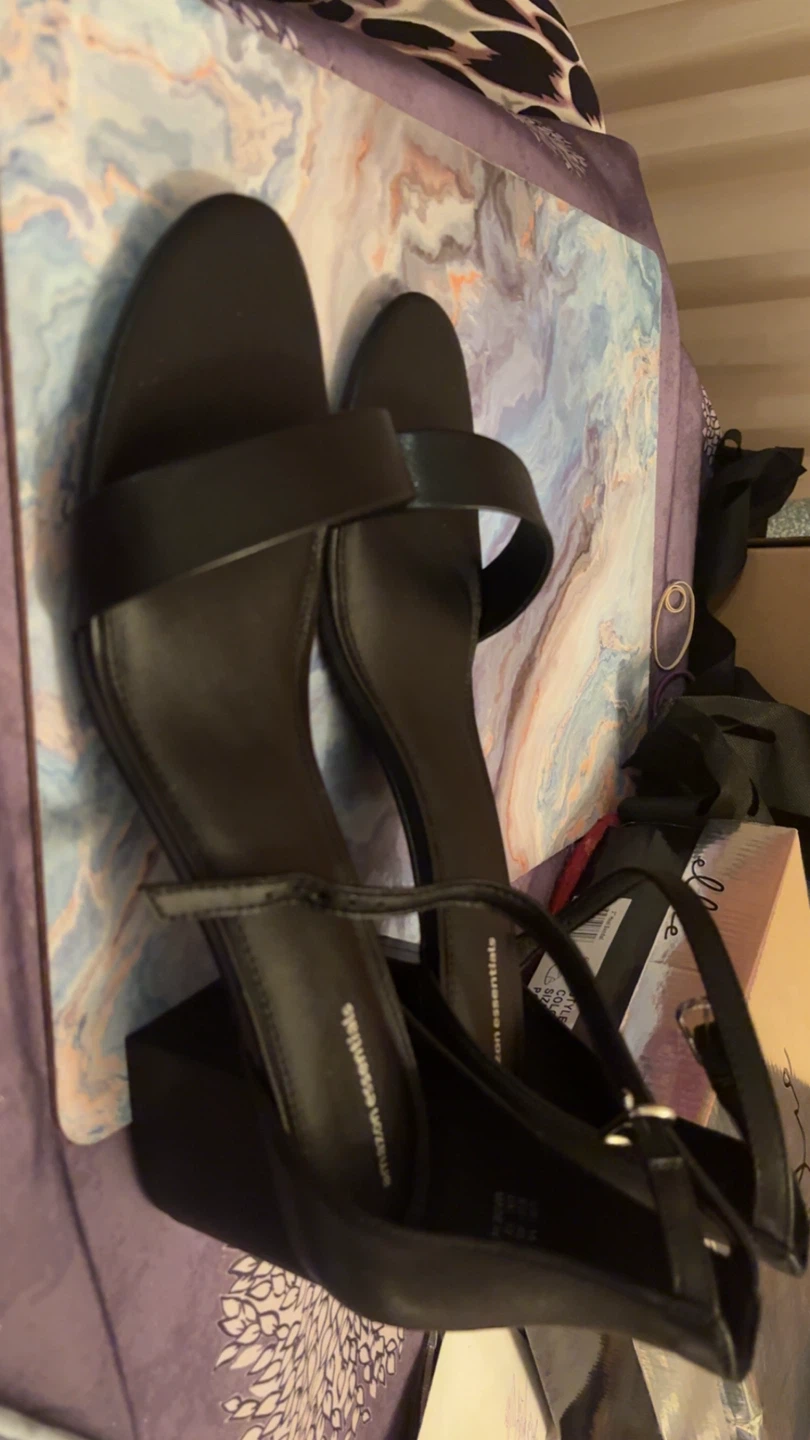 Black Heels - brand new - photo 2