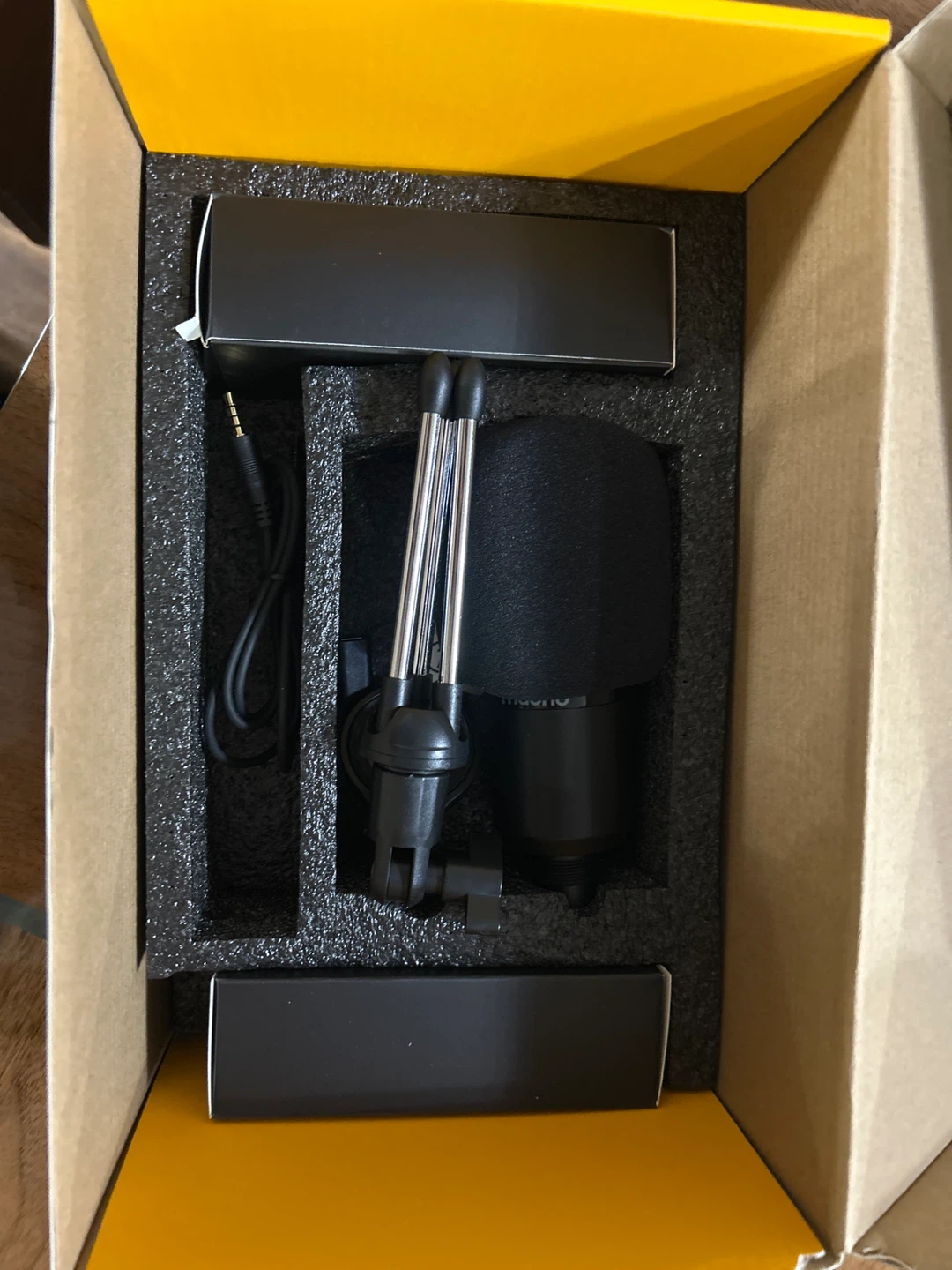Maono Maonocaster Lite S1 Starter Bundle - New! - photo 2