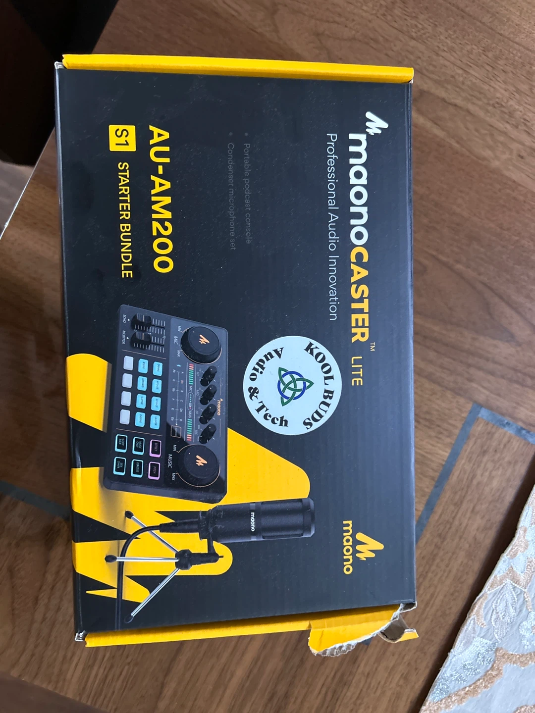 Maono Maonocaster Lite S1 Starter Bundle - New! - photo 3