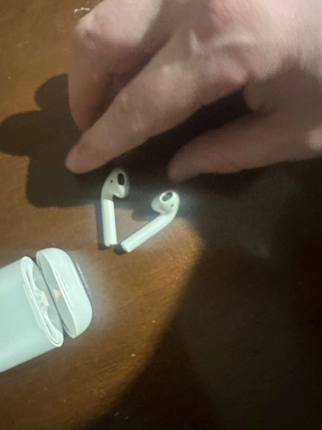 Apple AirPods 2nd Generation