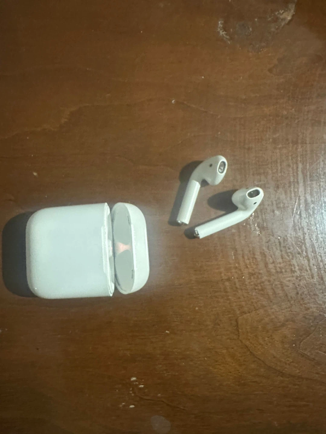 Apple AirPods 2nd Generation - photo 4