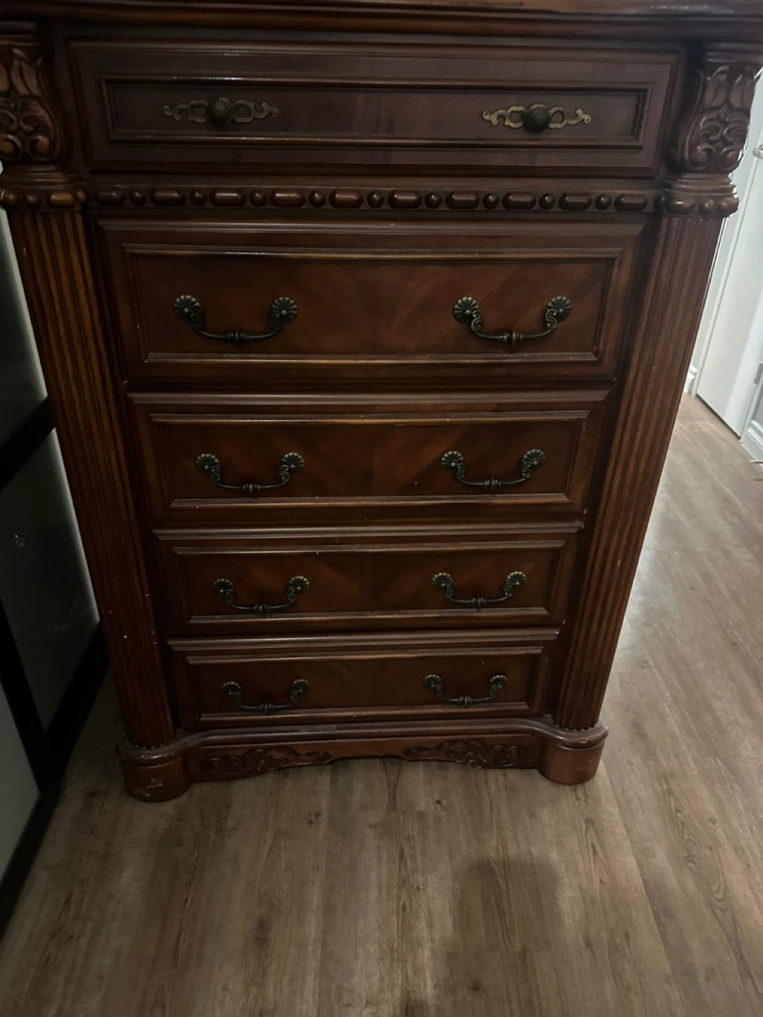 Antique Wooden Dresser - photo 2