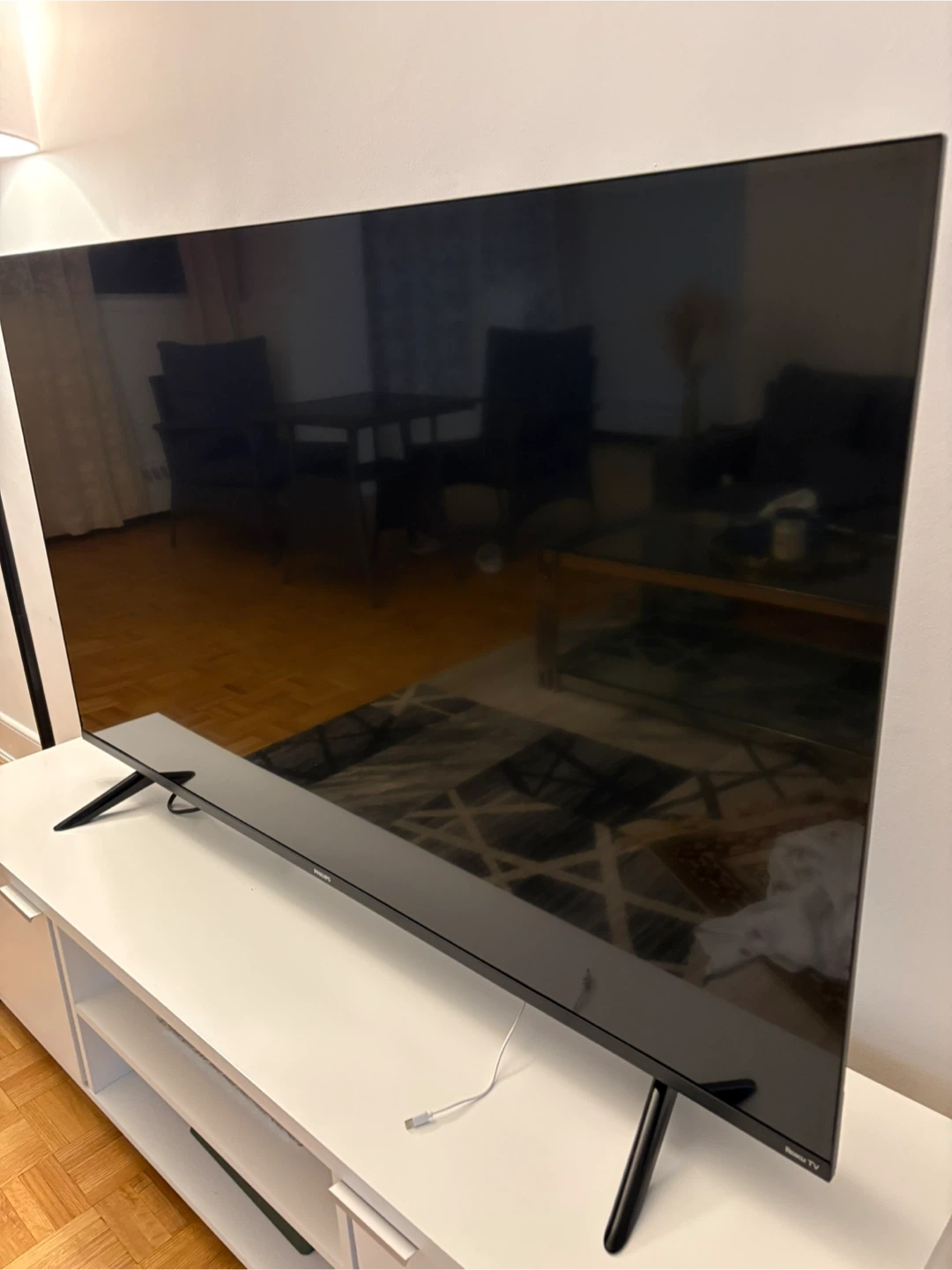 Philips Roku TV - photo 3