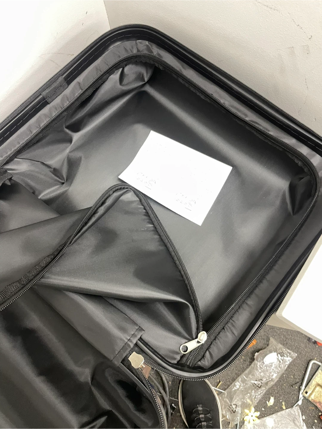 First Class Blue Carry-on Suitcase - photo 4