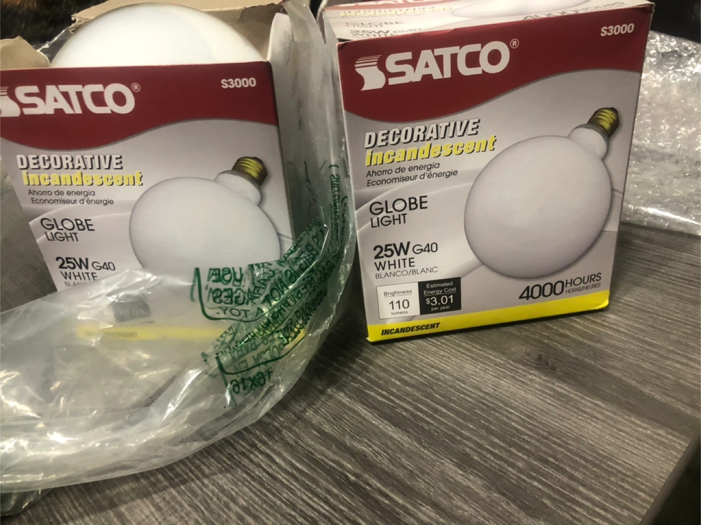 NEW-SATCO G40 White Globe Light Bulb 2 pack - photo 5
