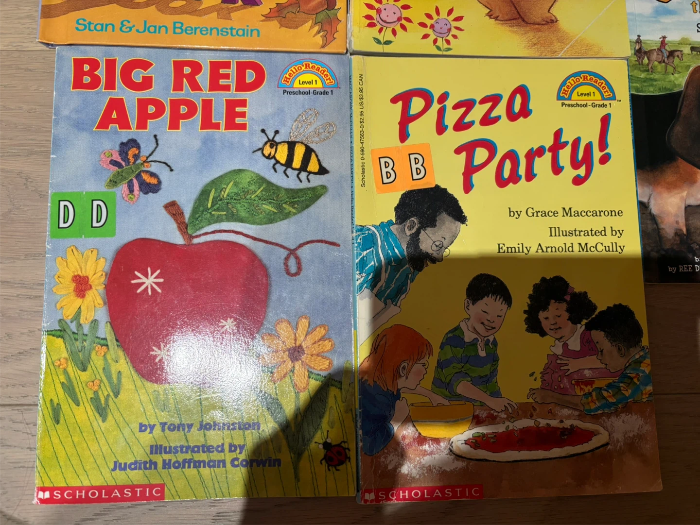Children's Books - I Can Read!, Berenstain, Road to Reading - photo 3