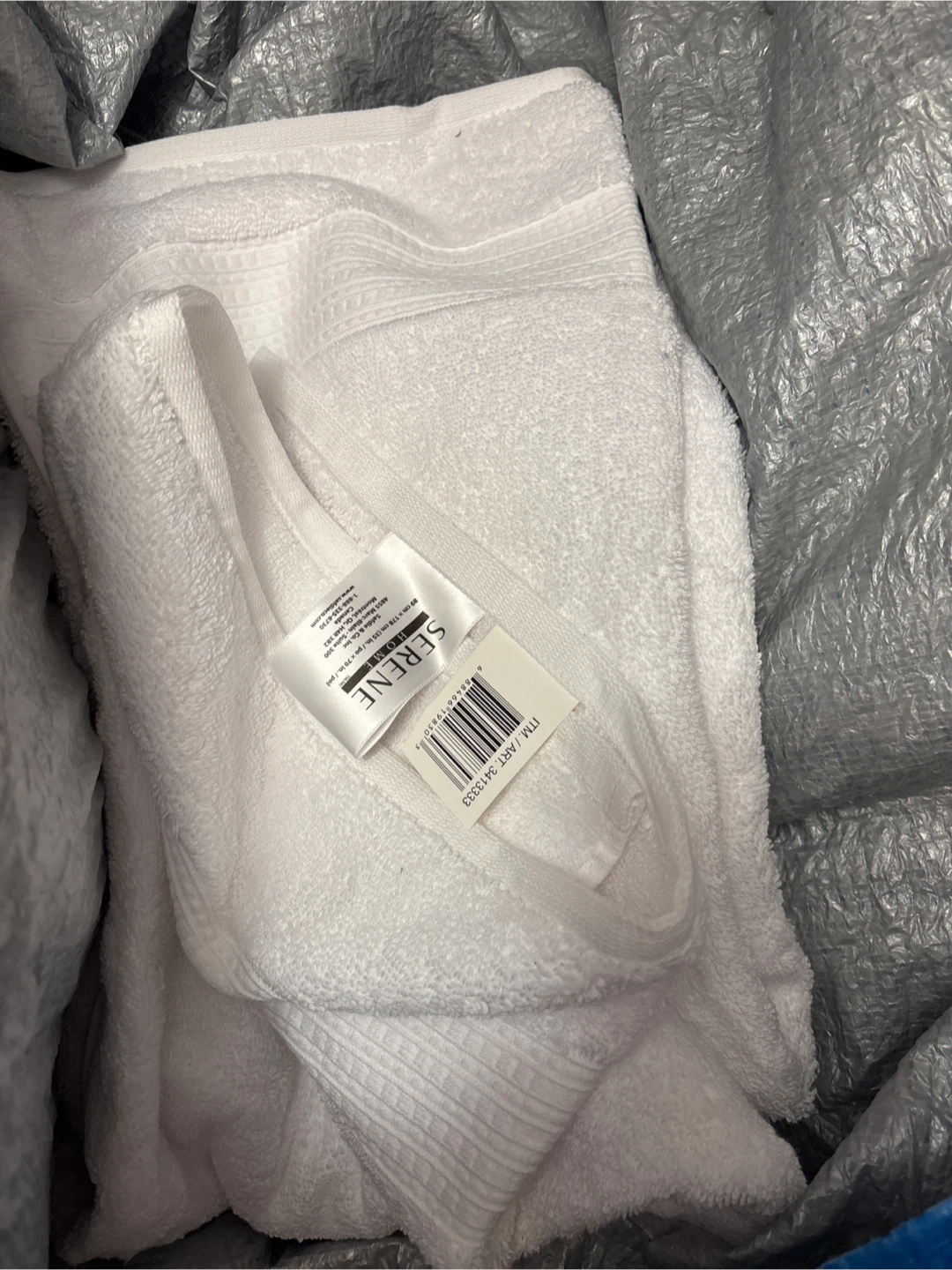 Serene Home White Bath Towel - 69 x 178 cm