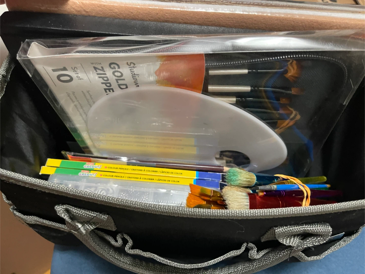 Art Supplies Lot - photo 2