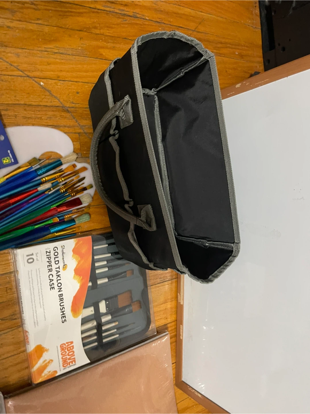 Art Supplies Lot - photo 4