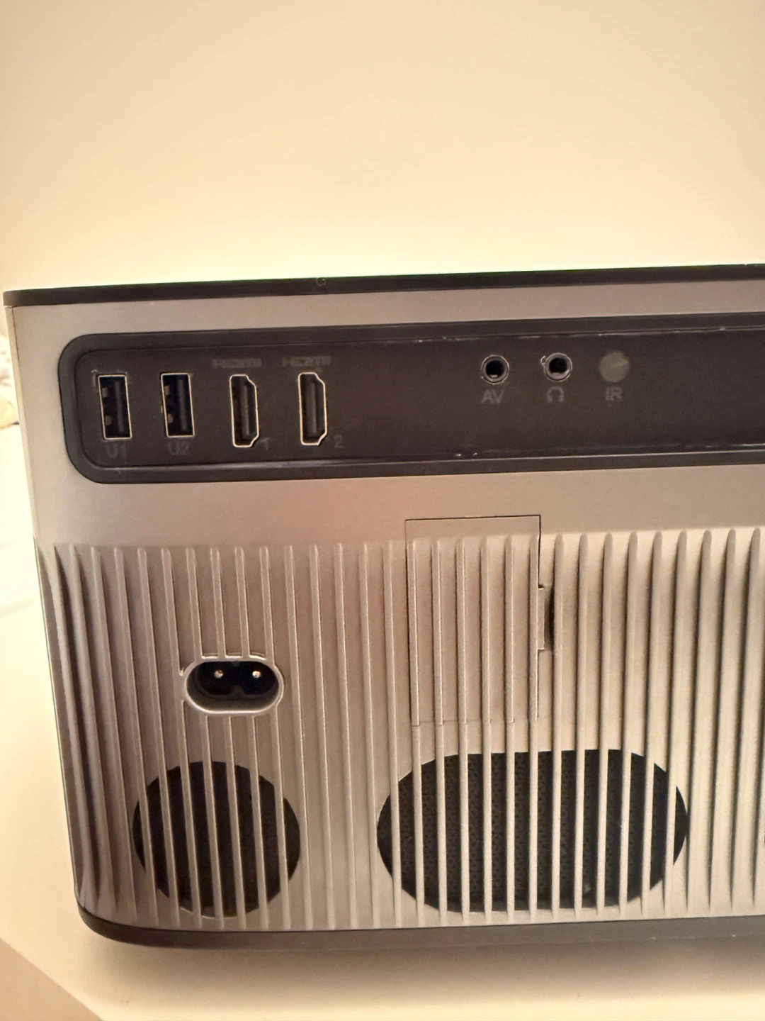 Wimius 4K Projector, WiFi & Bluetooth, 1000 ANSI Lumens - photo 2