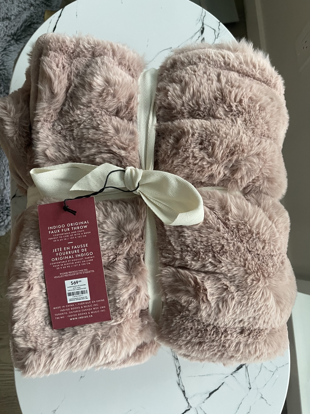 Brand new Indigo Faux Fur Throw Blanket | Unused, with Tag - photo 4