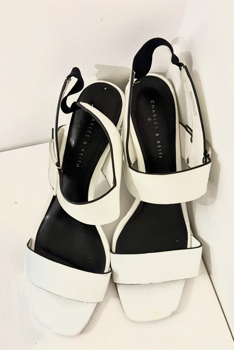 Charles & Keith White Heeled Sandals - photo 4
