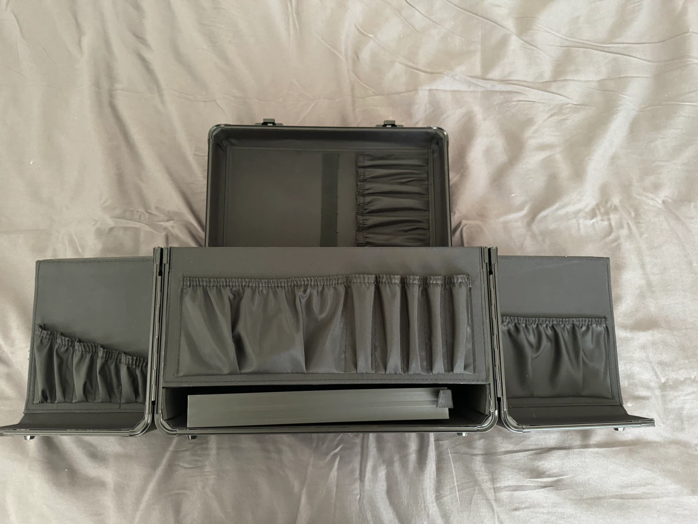 New Sephora Dark Rainbow Large Traincase - photo 5