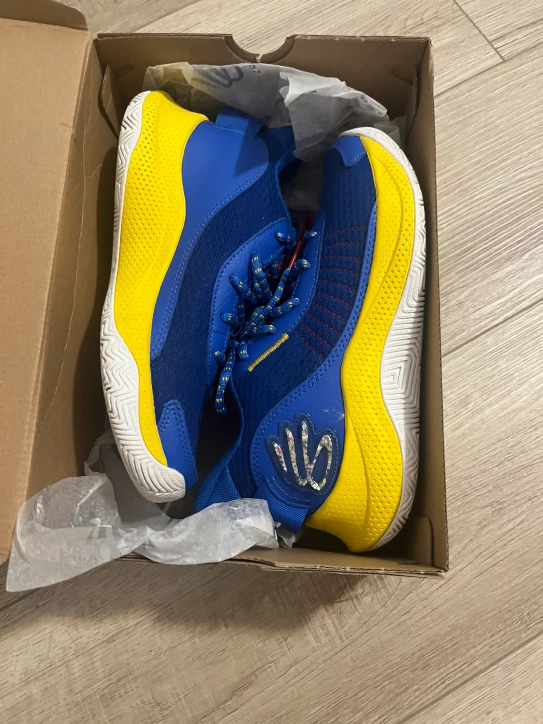 Under Armour Curry 3Z7 Kids Size 5.5Y - photo 3