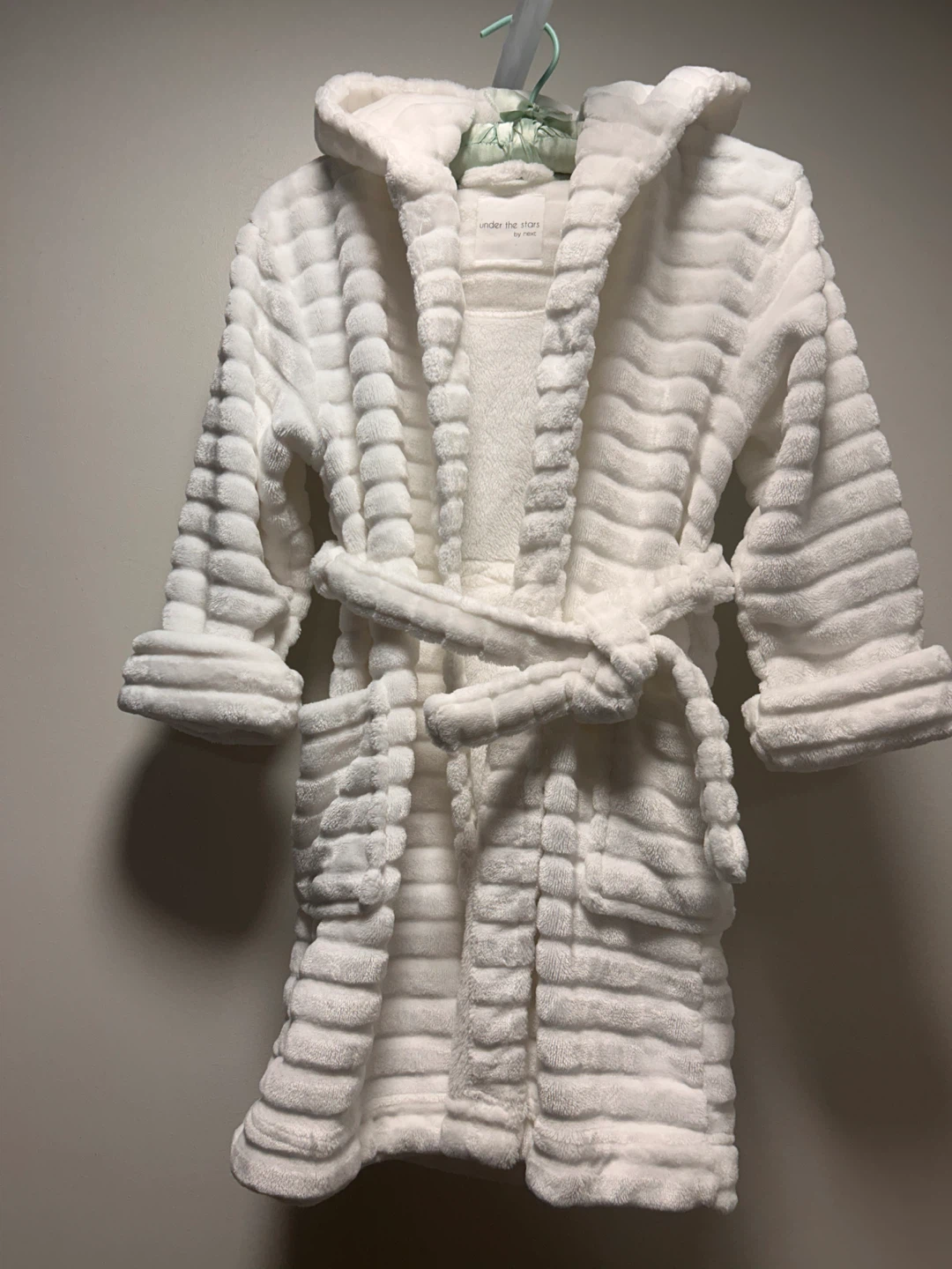 Super Soft Kids Bathrobe with Unicorn Hood. Size 7–9 Years - photo 2
