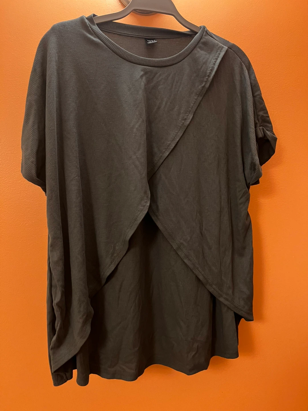 Nursing Tops - Size L