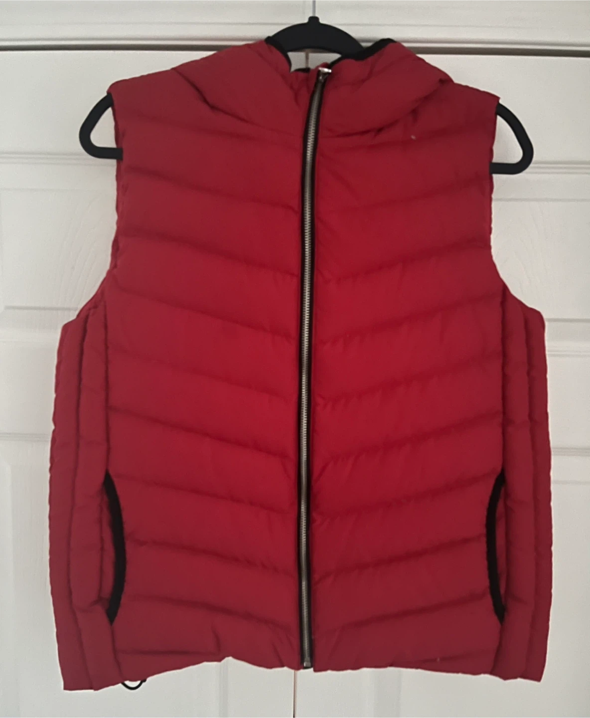 Gap Red Puffer Vest - Size M