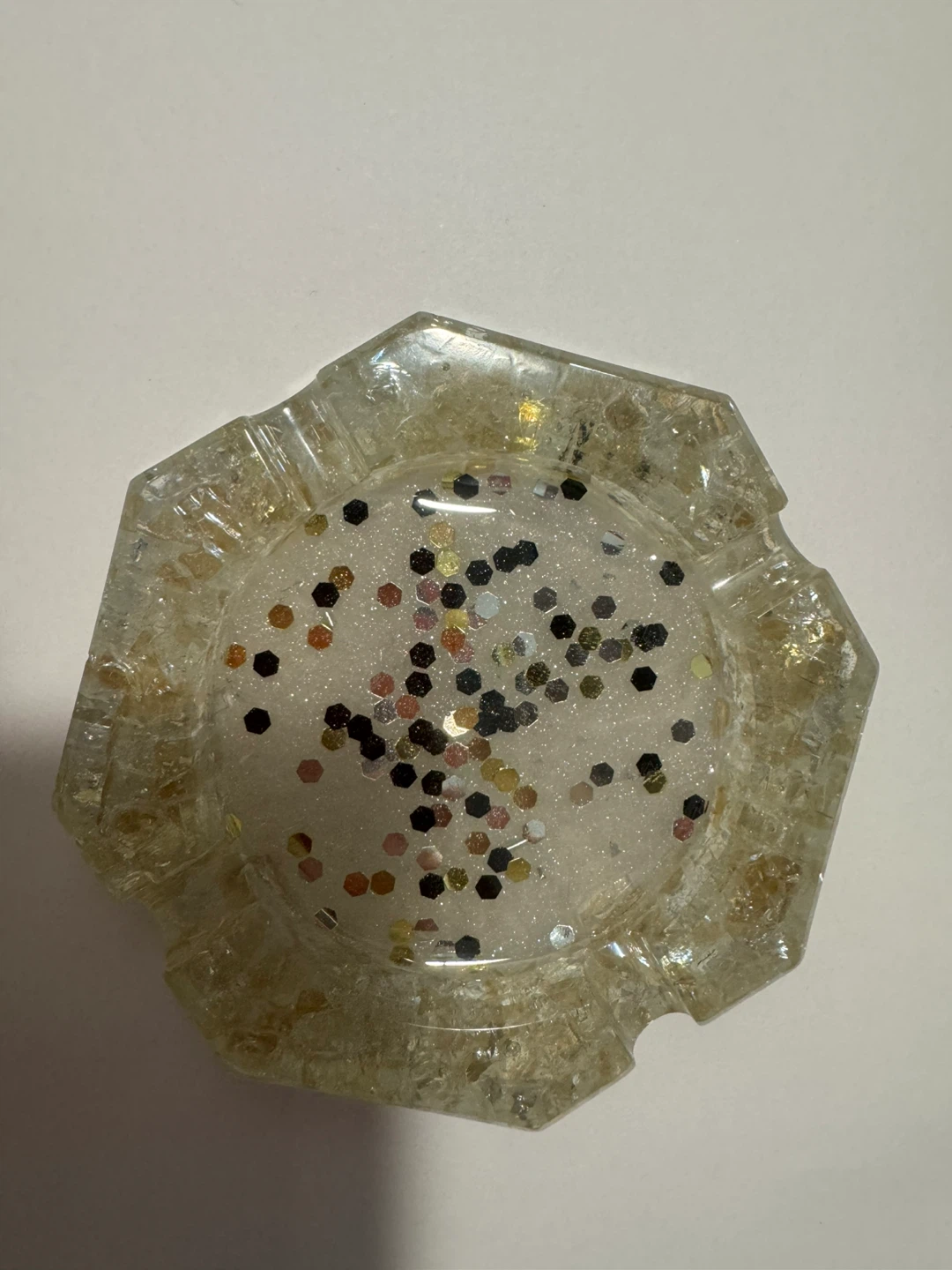 Handmade Resin Ashtray - photo 2