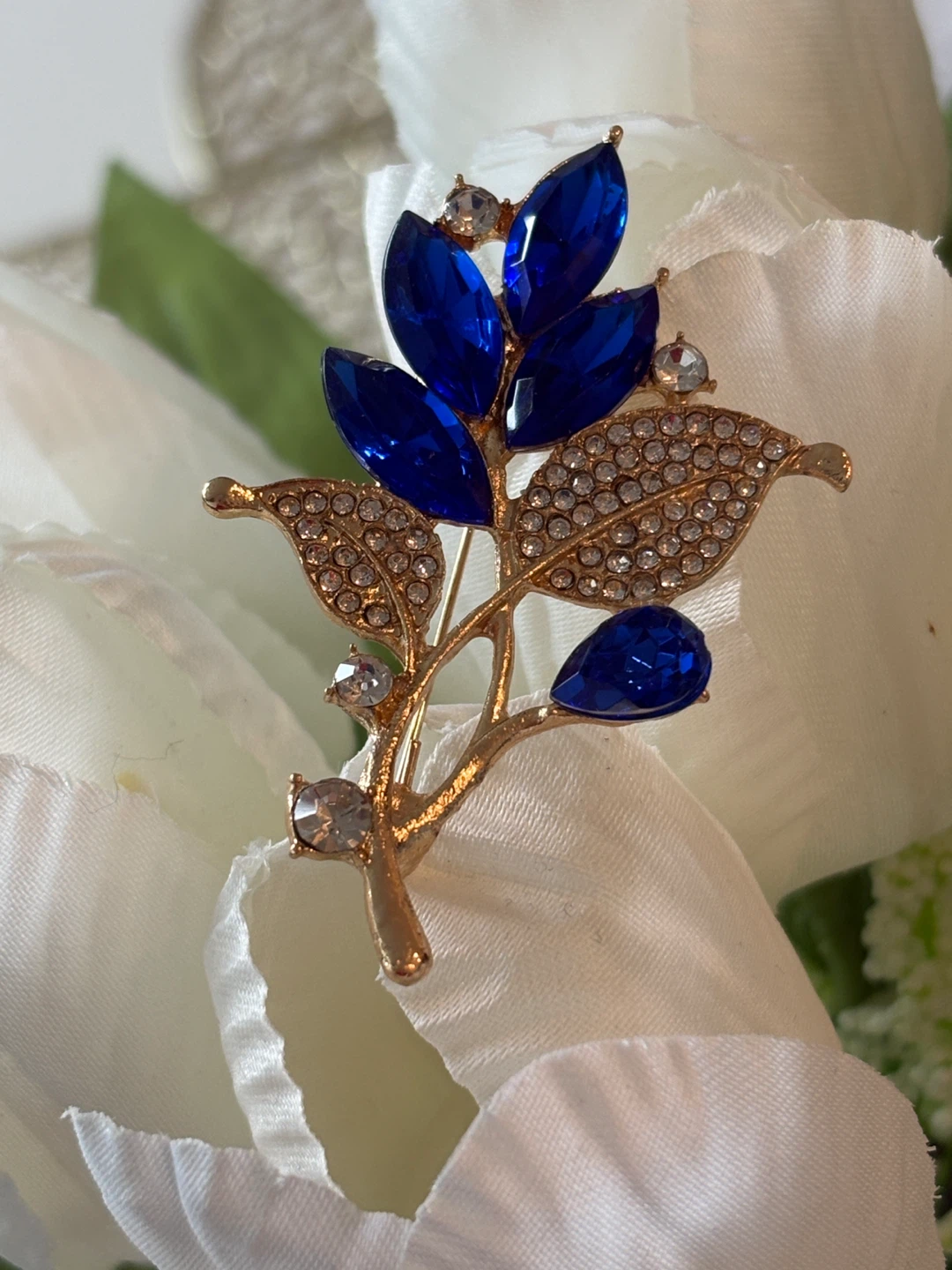 Gorgeous Blue Leaf Brooch! - photo 3