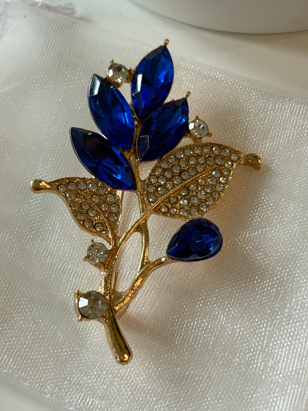 Gorgeous Blue Leaf Brooch! - photo 2