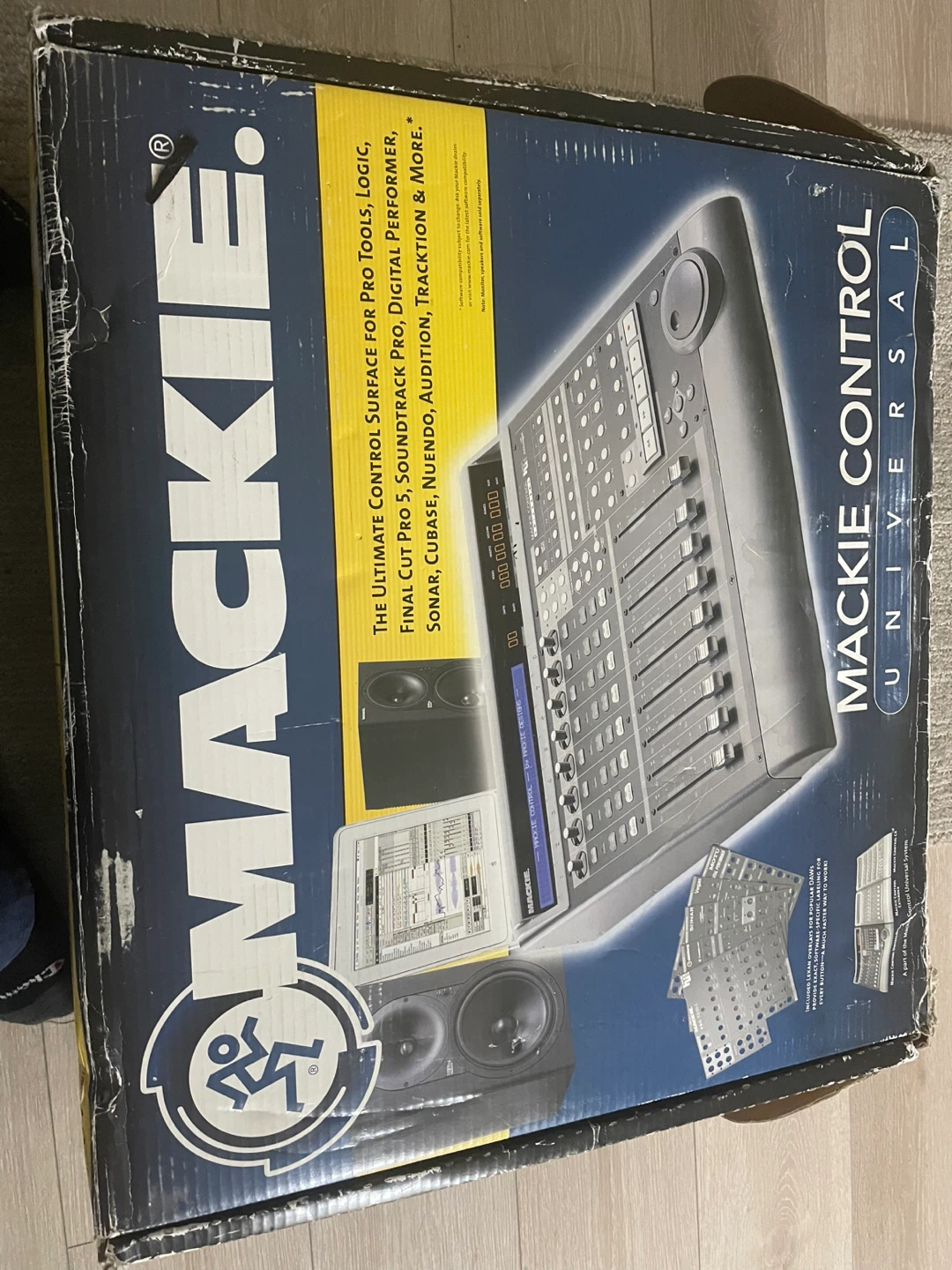 Motorized CONTROLLER Mackie MCU Pro DAW Controller - photo 5