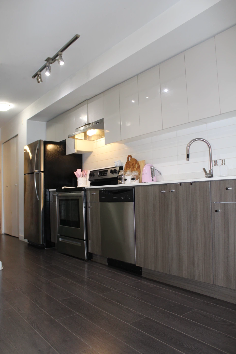 1 Bedroom Condo unit