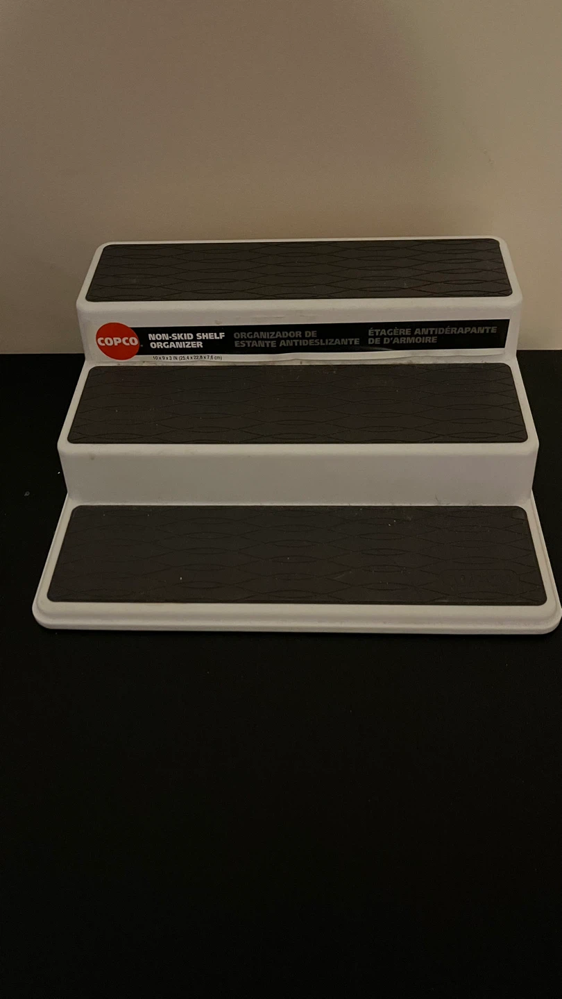 🧡 Non-Skid Shelf Organizer