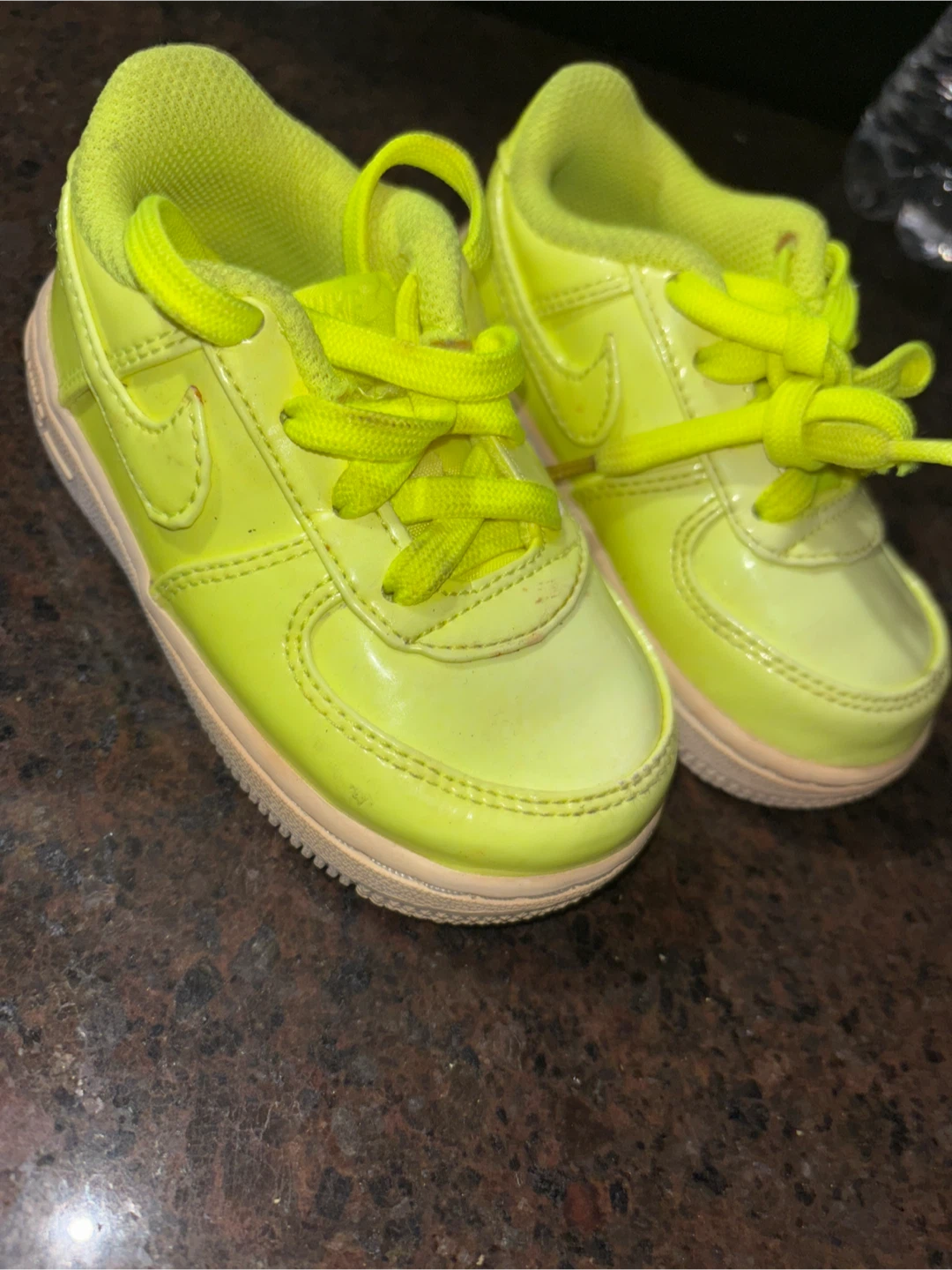 6c kids nike shoes - photo 2
