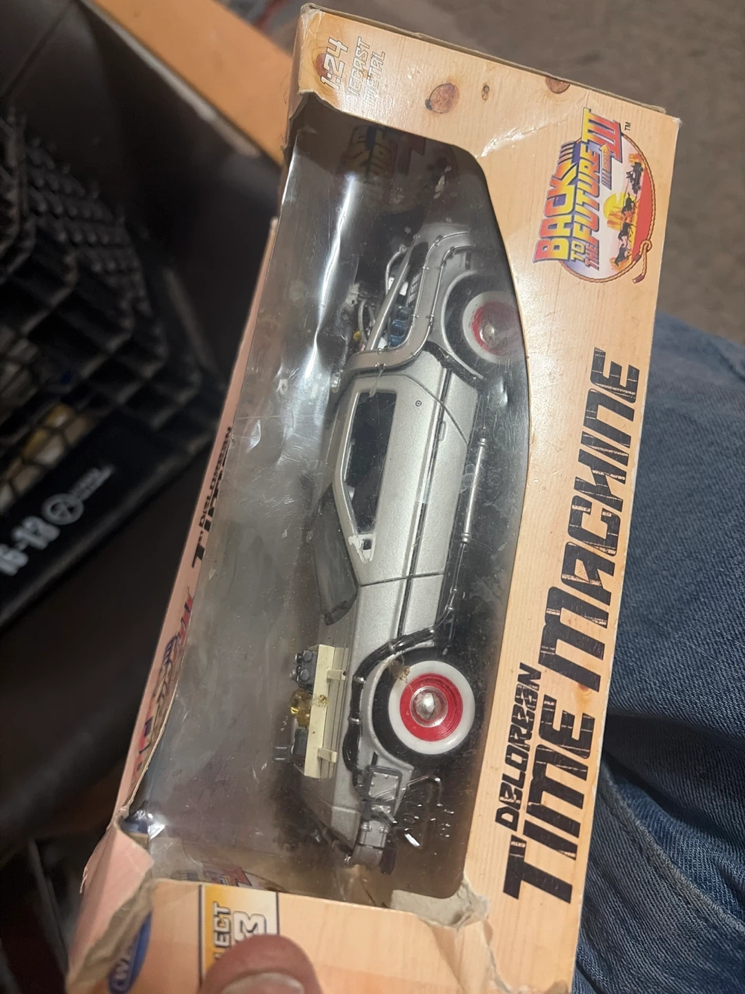Back to the Future DeLorean Time Machine 1:24 - photo 5