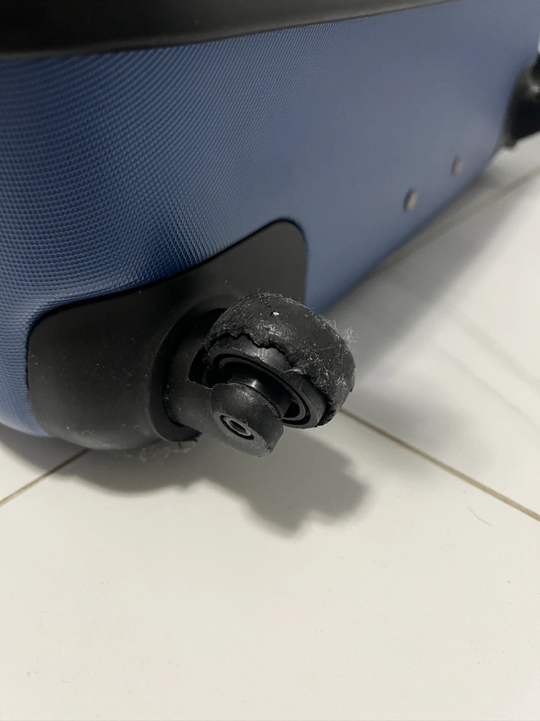 Blue Suitcase - Used Condition - photo 4