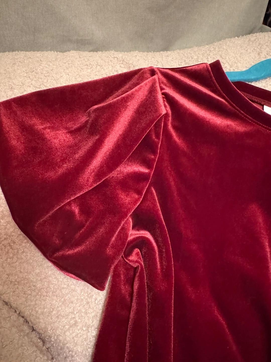 Gap Kids Burgundy Velvet Puff Sleeve Top - Size Medium (8) - photo 4